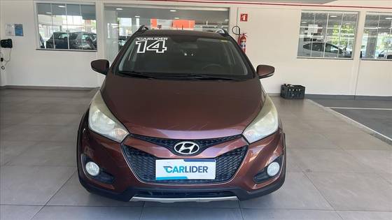 HYUNDAI HB20X 1.6 16V STYLE FLEX 4P MANUAL